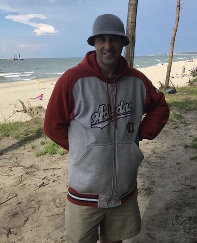  ,   Edgar, 41 ,  