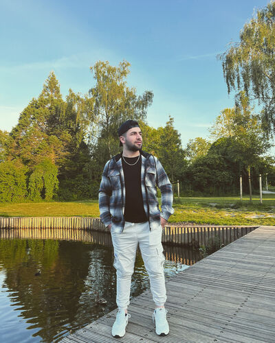  Amstelveen,   Mehmet, 25 ,   ,   