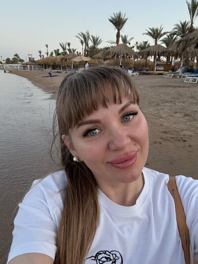  ,   Ellen, 37 ,   ,   