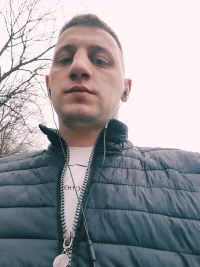  ,   Anton, 31 ,   ,   , c , 