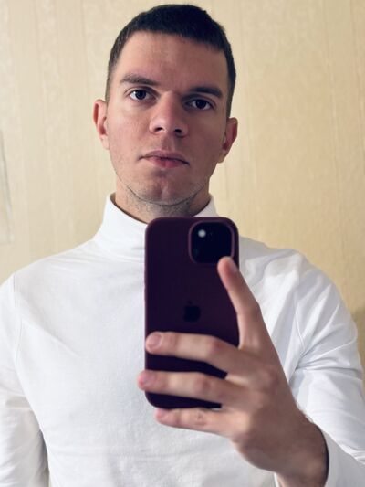  ,   Valentine, 24 ,     , c 