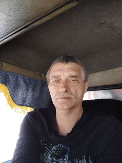  ,   Igor, 59 ,   c 