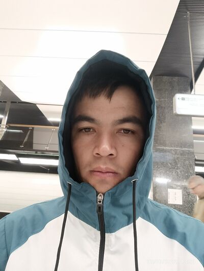  ,   U T, 33 ,   ,   