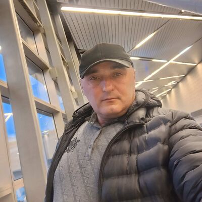  ,   Ararat, 48 ,   ,   