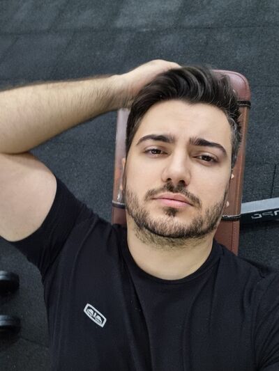  ,   Omar, 32 ,   ,   