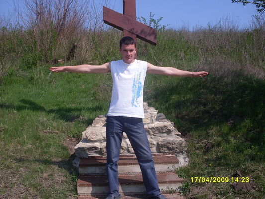 ,   Andrei, 37 ,   