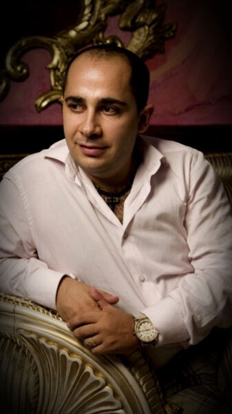  ,   Garik, 37 ,   ,   , c 