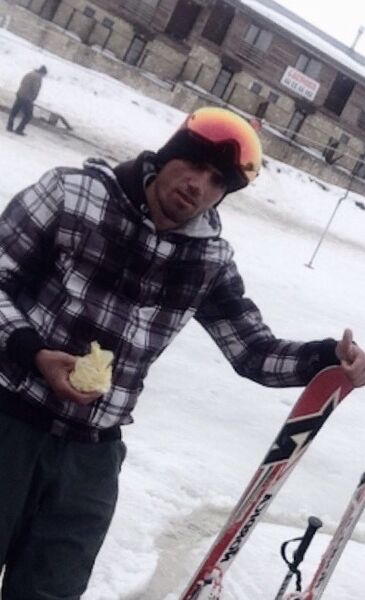  ,   Ivan, 32 ,   