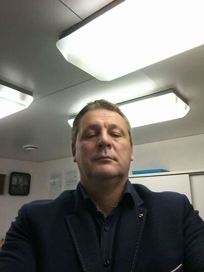  ,   David Fernan, 61 ,   ,   , c 