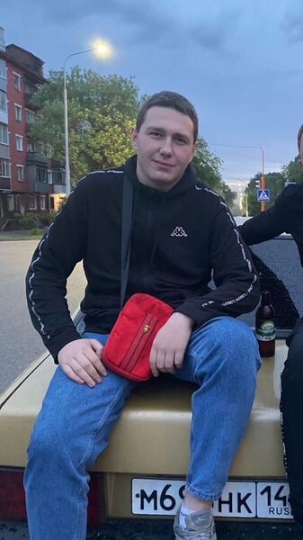  ,   Egor, 25 ,   ,   , c , 