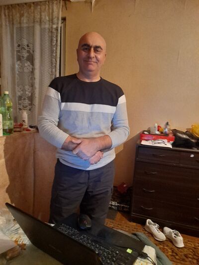  ,   David, 40 ,   ,   , c 