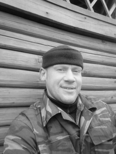  ,   Andrej, 44 ,   ,   , c 