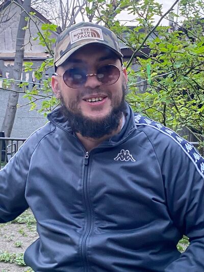  ,   Tim, 29 ,   ,   