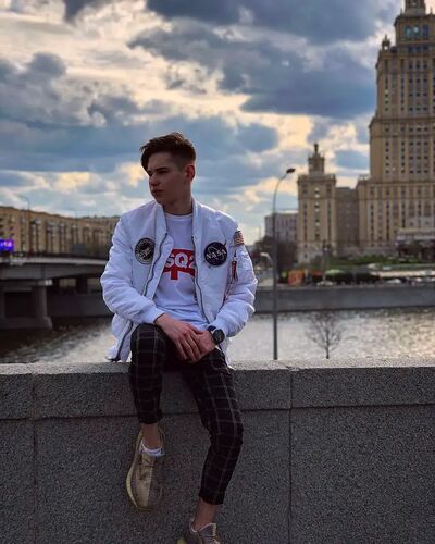  ,   , 21 ,   ,   