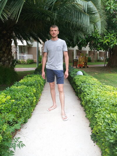  ,   Maxim, 40 ,   ,   , c 