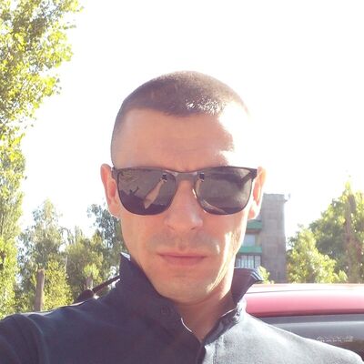  ,   Pavel, 36 ,   ,   