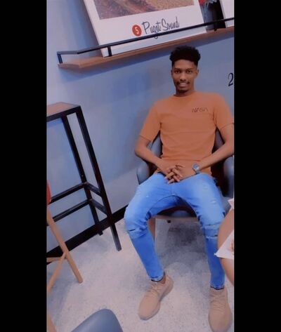  ,   Moe, 28 ,   ,   