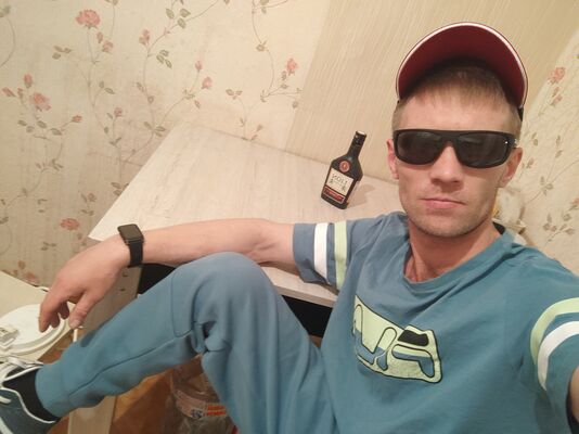 ,   Vlad, 35 ,   ,   