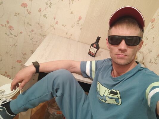  ,   Vlad, 33 ,   ,   