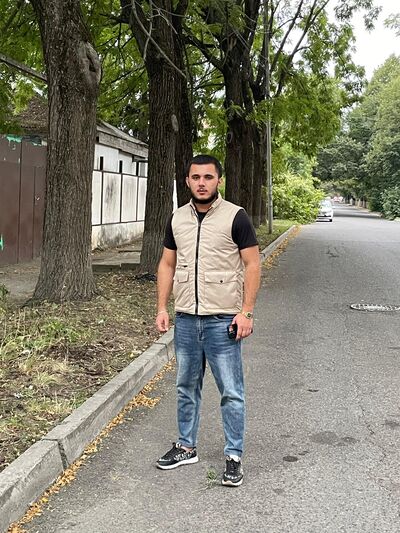  ,   Elmir, 24 ,   ,   