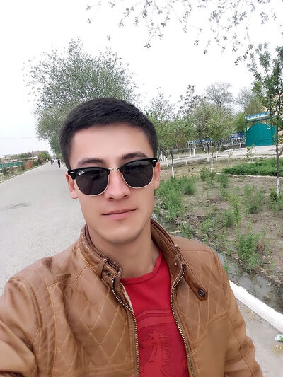  ,   Jakhongir, 30 ,   