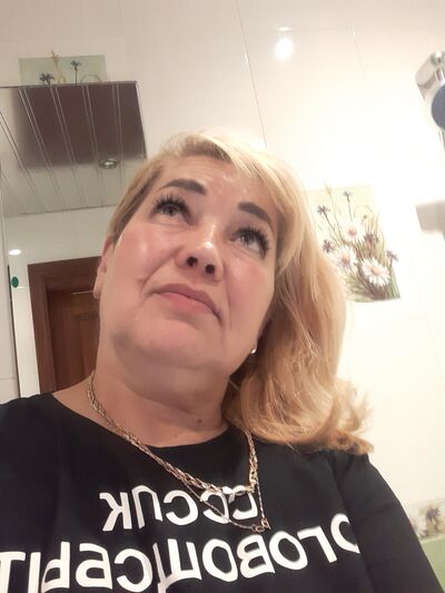  ,   Roza, 60 ,   ,   