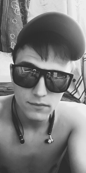  ,   Ivan, 25 ,   ,   , c , 