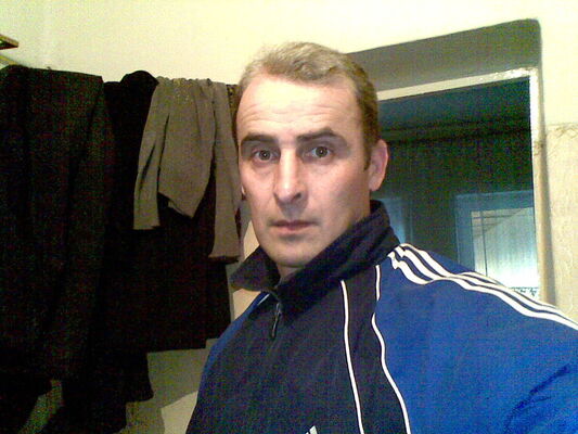  ,   Adam, 39 ,   ,   , c 
