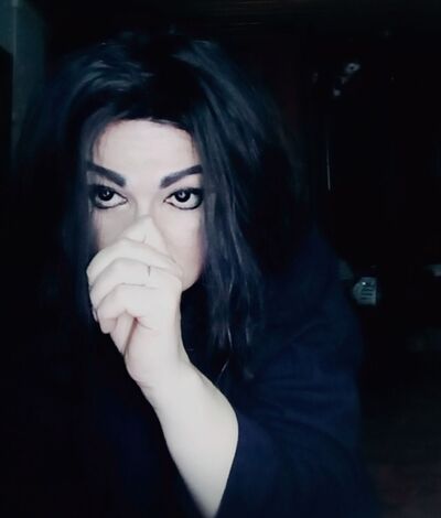  -,   SELENA, 49 ,   c , 