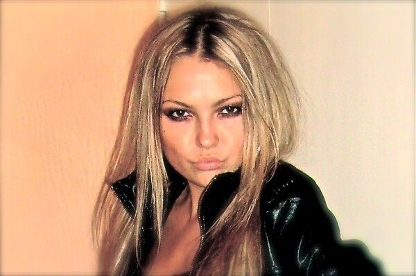  6047008  Anna, 45 ,    -