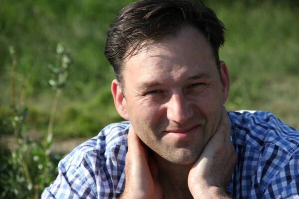  ,   Evgeniy, 52 ,   ,   