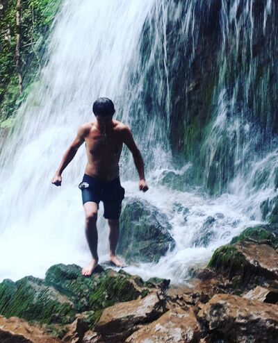 ,   Vano, 32 ,   ,   