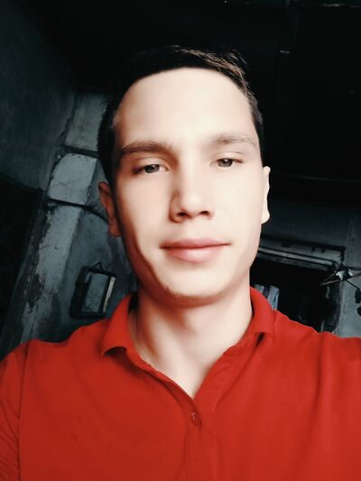  ,   Nicolas, 25 ,   ,   