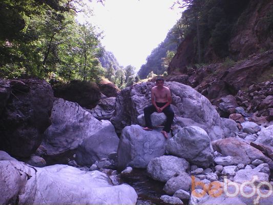  ,   Chexx, 44 ,  
