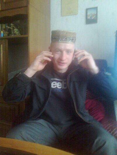  London Colney,   Evaldas, 44 ,   