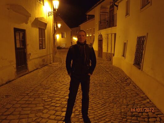  ,   Alex, 51 ,   ,   , c 