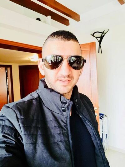  Hadera,   Arnest, 40 ,   ,   , c 