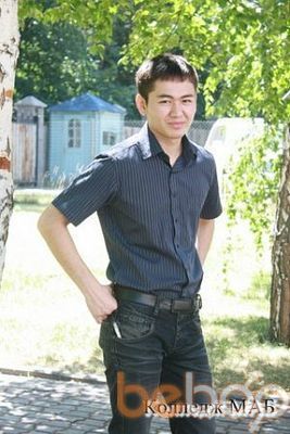  2039038  Azat, 33 ,    
