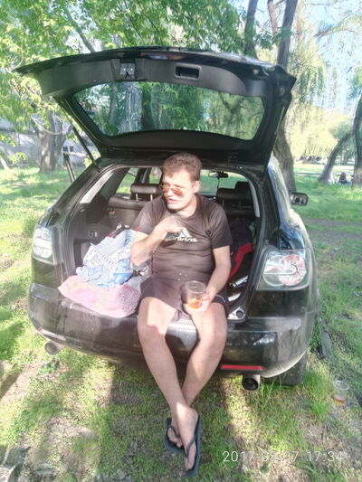  ,   Jim, 41 ,   