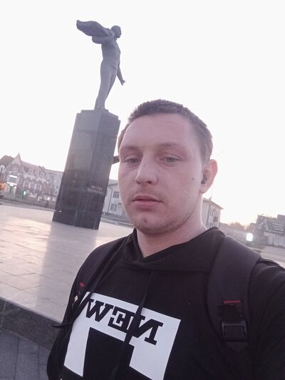  ,   Slava, 27 ,   ,   , c , 