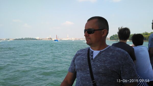  Brzezie,   Alex, 50 ,  