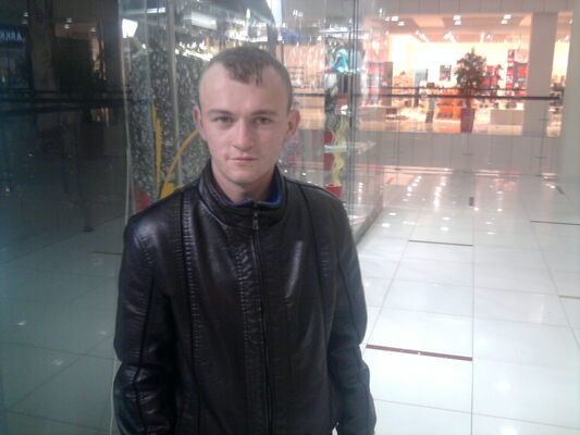  ,   Evgenii, 31 ,   ,   , c 