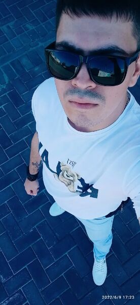  ,   Valery, 36 ,   ,   