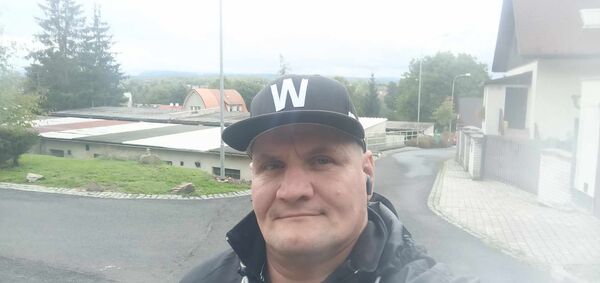   ,   Janzaman, 47 ,   ,   