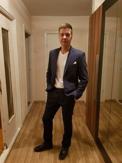  ,   Andrei, 40 ,   ,   , c 