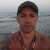  16022748  Andrei, 52 ,    