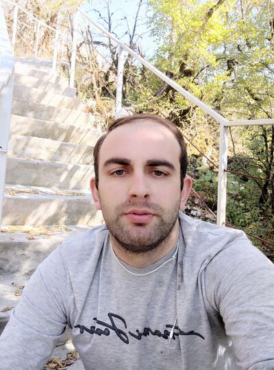  ,   Bacho, 35 ,   ,   