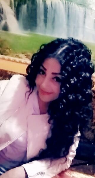  ,   Nilufar, 43 ,  