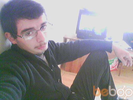  --,   Adil, 33 ,   ,   , c 