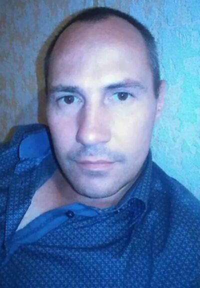  ,   Yuriy, 40 ,     , c 
